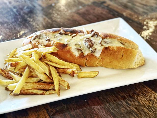 Steak Sub (T)