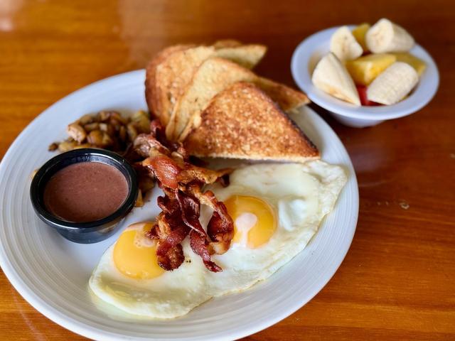 Sandbar Big Breakfast (T)