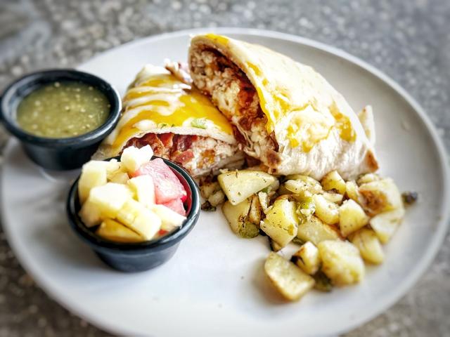 Sandbar breakfast burrito (T)