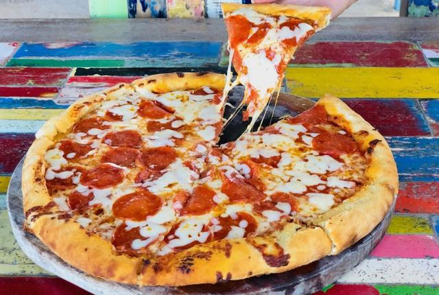 Pepperoni (T)